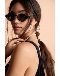 Free People - Little Secret Round Sunglasses At In Black - Lyst