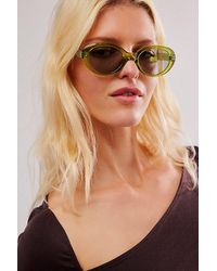 Free People - Monroe Polarized Sunnies At In Olive - Lyst