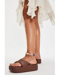 Melissa - Free Platform Thong Sandals - Lyst