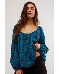 Free People - Elena Printed Top At In Lagoon Combo, Size: Xs - Lyst
