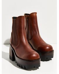 preston platform ankle boots cognac
