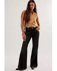 Wrangler - Wanderer High Rise Flare Jeans At Free People In Magic, Size: 28 - Lyst