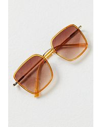 Free People - Beau Square Sunglasses At In Amber - Lyst