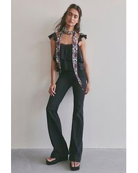Free People - Alamo Low-Rise Flare Jeans - Lyst