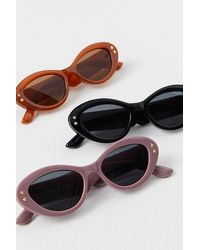 Free People - Star Studded Cat Eye Sunglasses At In Black - Lyst