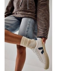 Veja - Campo Sneakers - Lyst