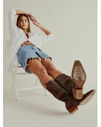 Tan MSRP $178.00! NEW FREE PEOPLE FP Silk City Suede Mid Calf Boots 