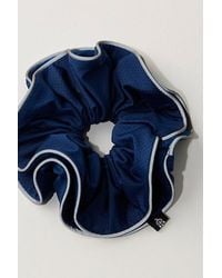 Fp Movement - Spotlight Super Reflective Scrunchie - Lyst