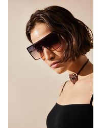 Free People - Now You See Me Shield Sunglasses At In Emerald - Lyst