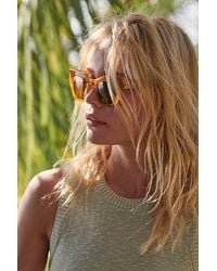 Free People - Decker Cat Eye Polarized Sunglasses At In Amber - Lyst