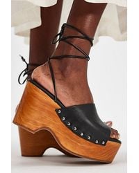 Free People - Front Row Wrap Clogs - Lyst