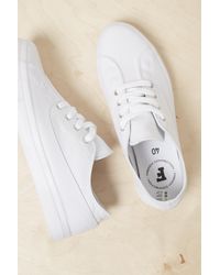 french connection athletic shoes