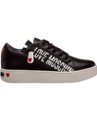 love moschino x converse