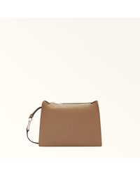 Furla - Nuvola Borsa A Tracolla Deserto Pelle Di Vitello Granata Donna - Lyst