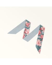 Furla - Metropolis Bandeau Winter Sky Silk Twill With Big Magnolia Print - Lyst