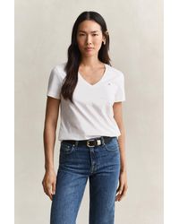 GANT - Shield V-Neck T-Shirt - Lyst