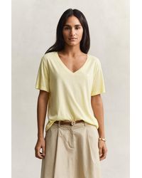 GANT - Washed Shield V-Neck T-Shirt - Lyst