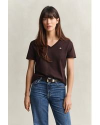 GANT - Shield V-Neck T-Shirt Deep - Lyst