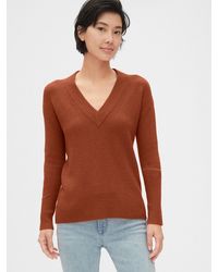 gap v neck jumper