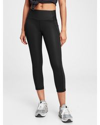 Gap Capri and cropped pants for Women 