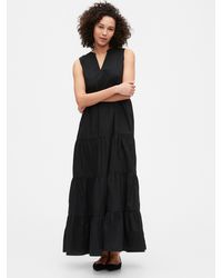 sleeveless tiered maxi dress