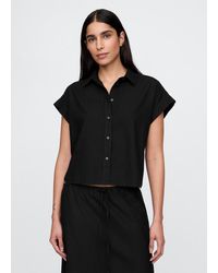Gap - Camicia cropped nera in lino e viscosa - Lyst
