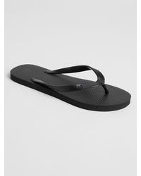 gap mens sandals