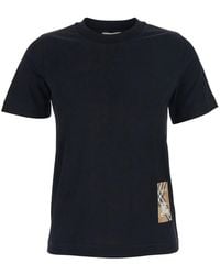 Burberry - T-Shirt Con Applicazione Logo Sul Fronte - Lyst