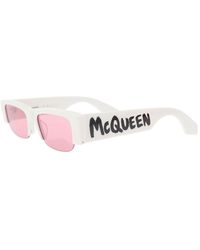 Alexander McQueen - Occhiali da sole con mezza montatura e logo graffiti in plastica donna - Lyst