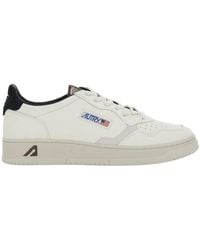 Autry - Sneaker 'Medalist' Low Top Con Patch Logo Su Lato E Linguetta E - Lyst