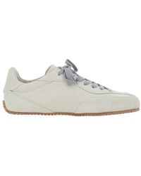Axel Arigato - 'Daze' Low Top Sneakers With Contrasting Laces And Logo Patch On The Tongue - Lyst