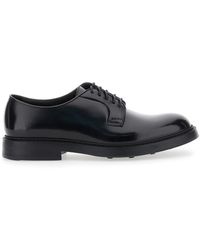Doucal's - Scarpe Derby Stringate Con Finitura Lucida - Lyst