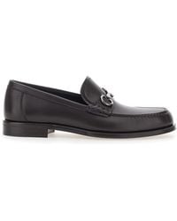 Ferragamo - Mocassini Con Dettaglio Gancini Metallici Sul Fronte - Lyst