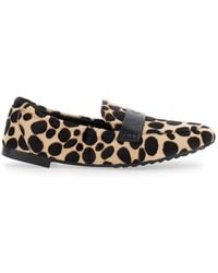 Tory Burch - Mocassini Con Logo Sul Fronte E Motivo Animalier - Lyst