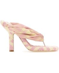 Burberry - Check Pool Heeled Sandals, Brand Size 38 (Us - Lyst