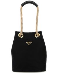 Prada - Borsa a secchiello Mariner in Re-Nylon nero - Lyst