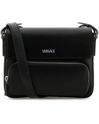 Versace - Borsa a tracolla in pelle nera - Lyst