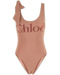 Chloé - Costume intero in nylon stretch rosa antico - Lyst