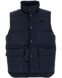 Prada - Piumino smanicato in Re-Nylon blu navy - Lyst