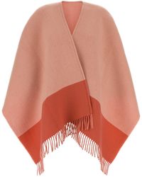 Gucci - Mantella in misto lana rosa - Lyst