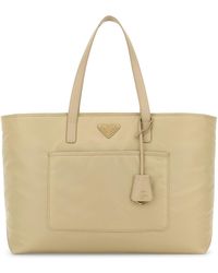 Prada - Borsa shopping Re-Edition 1978 grande in Re-Nylon sabbia - Lyst
