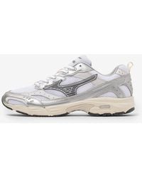Mizuno - Mxr Trainers Size 4 - Lyst