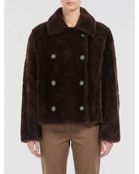 Brunello Cucinelli - Double-Breasted Short Shearling Coat With Classic Collar - Lyst