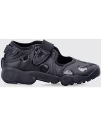 Nike - Air Rift Polka Dot Print Sneakers With Cut-Out Tabi Toe Design - Lyst