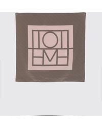 TOTEME - Square Silk Scarf With A Central Contrasting Logo Print - Lyst