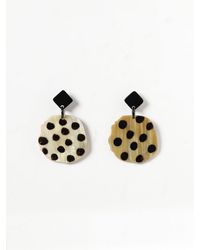 ALLUJEWELS - Hängeohrringe Aus Horn Mit Orangefarbenem Punktemuster - Lyst