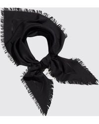 Gucci - Dreieckiges Foulard Aus Seide Und Wolle Mit Ton-In-Ton Gg-Jacquard - Lyst