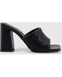 Bottega Veneta - Parco Woven Leather Mules - Lyst