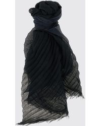 Issey Miyake - Rectangular Pleated Technical Fabric Scarf With Fringed Hem - Lyst