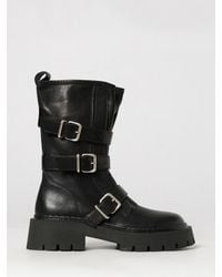 Vic Matié - Vic Mati&Eacute Smooth Leather Biker Boots With A Buckle And Lug Sole - Lyst